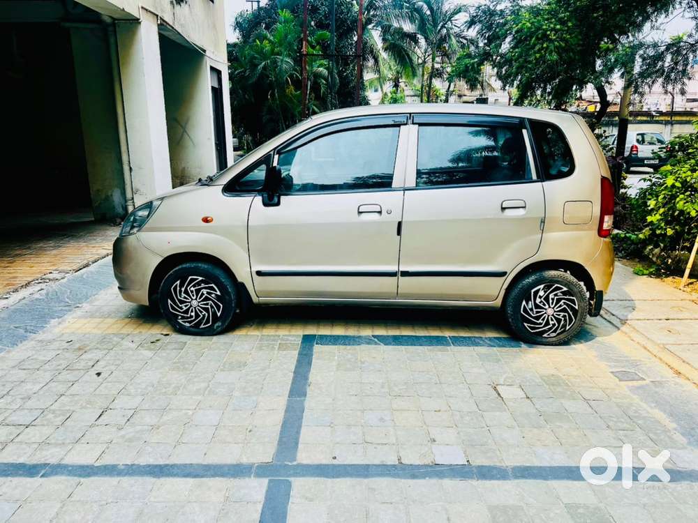 Maruti Suzuki Zen Estilo 2011 Petrol Well Maintained