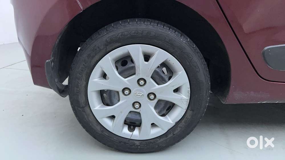 Hyundai Grand I10 1.2 Kappa Sportz, 2016, Petrol