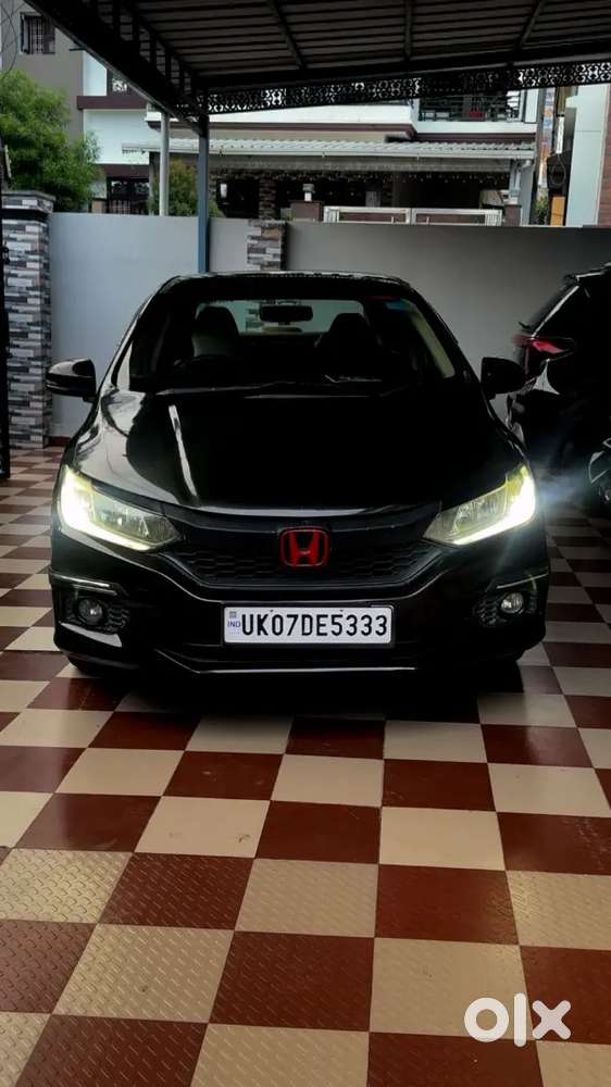 Honda City 1.5 V 2018