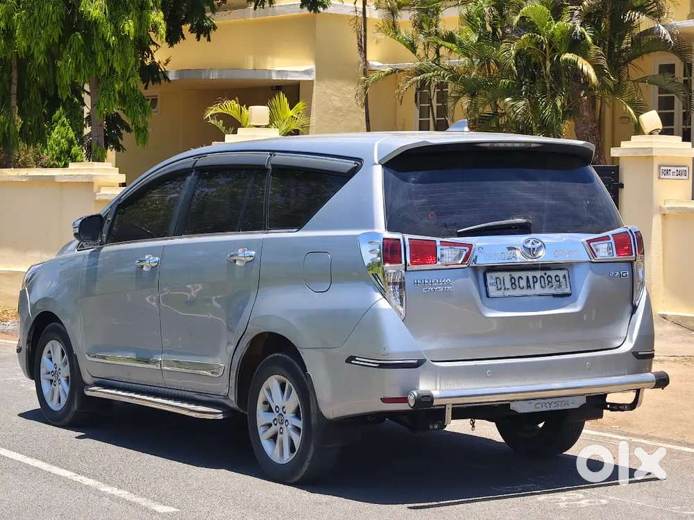 Toyota Innova Crysta 2016