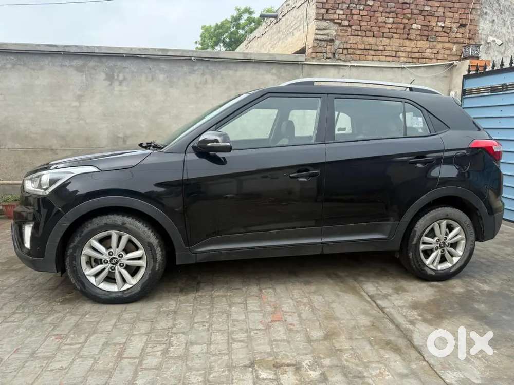 Hyundai Creta Diesel 2016 Model(tax Paid Upto 2031)