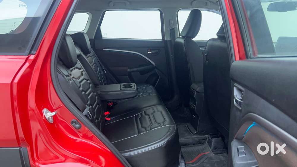 Maruti Suzuki Vitara Brezza 1.5 Zxi Plus At Dual Tone, 2022, Petrol