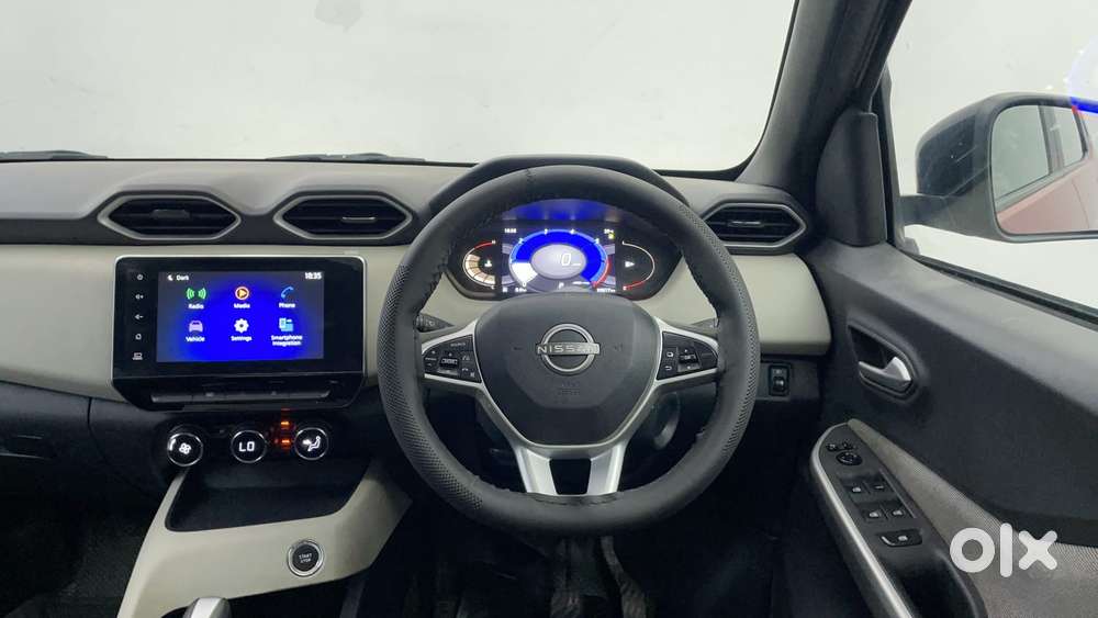 Nissan Magnite 1.0 Xv Turbo Cvt, 2023, Petrol