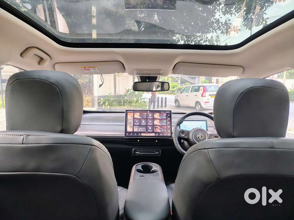Mg Windsor Ev Essence, 2024, Electric