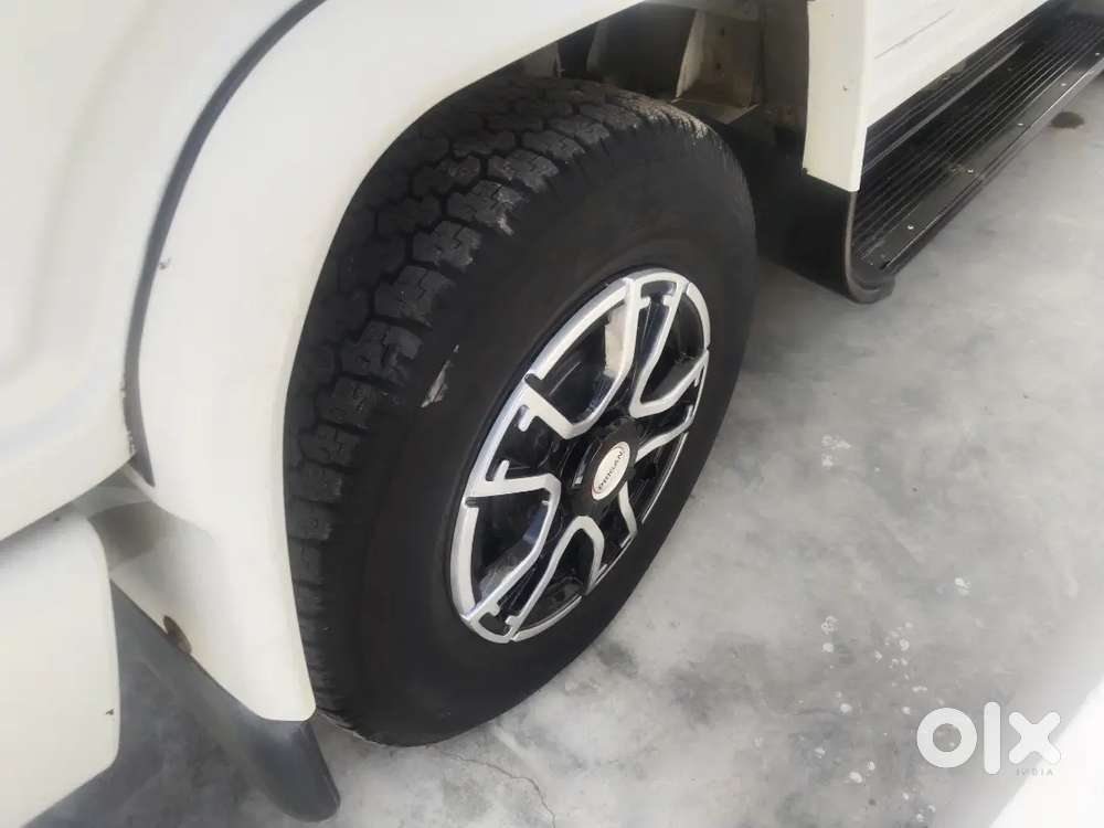Mahindra Bolero Slx 2019