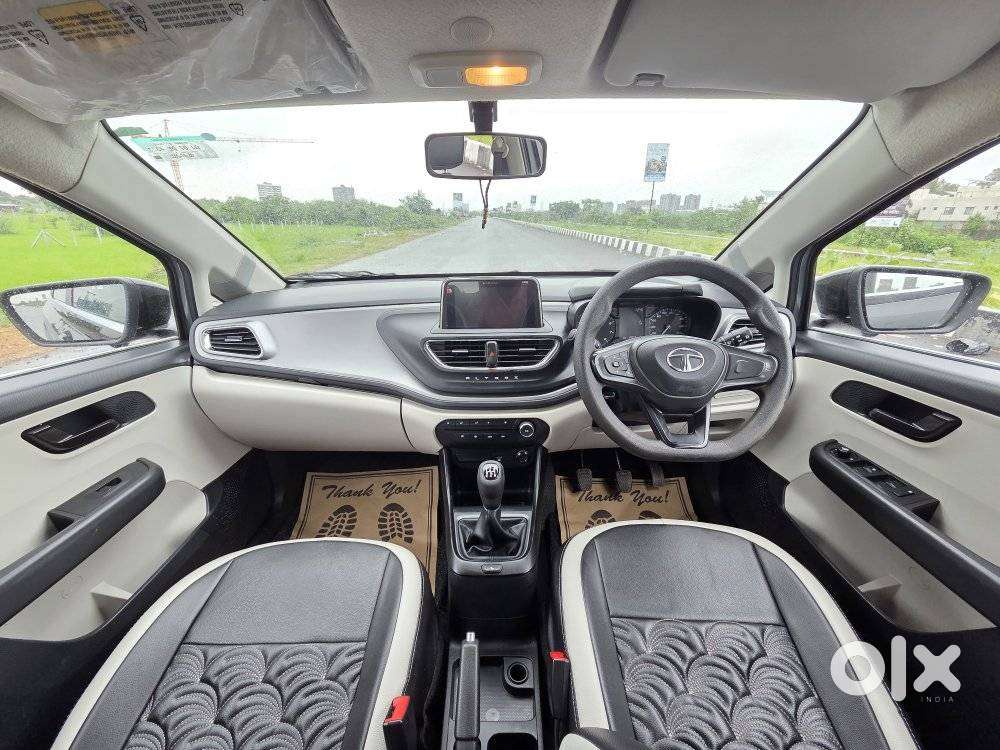 Tata Altroz 1.2 Xm Plus, 2022, Petrol