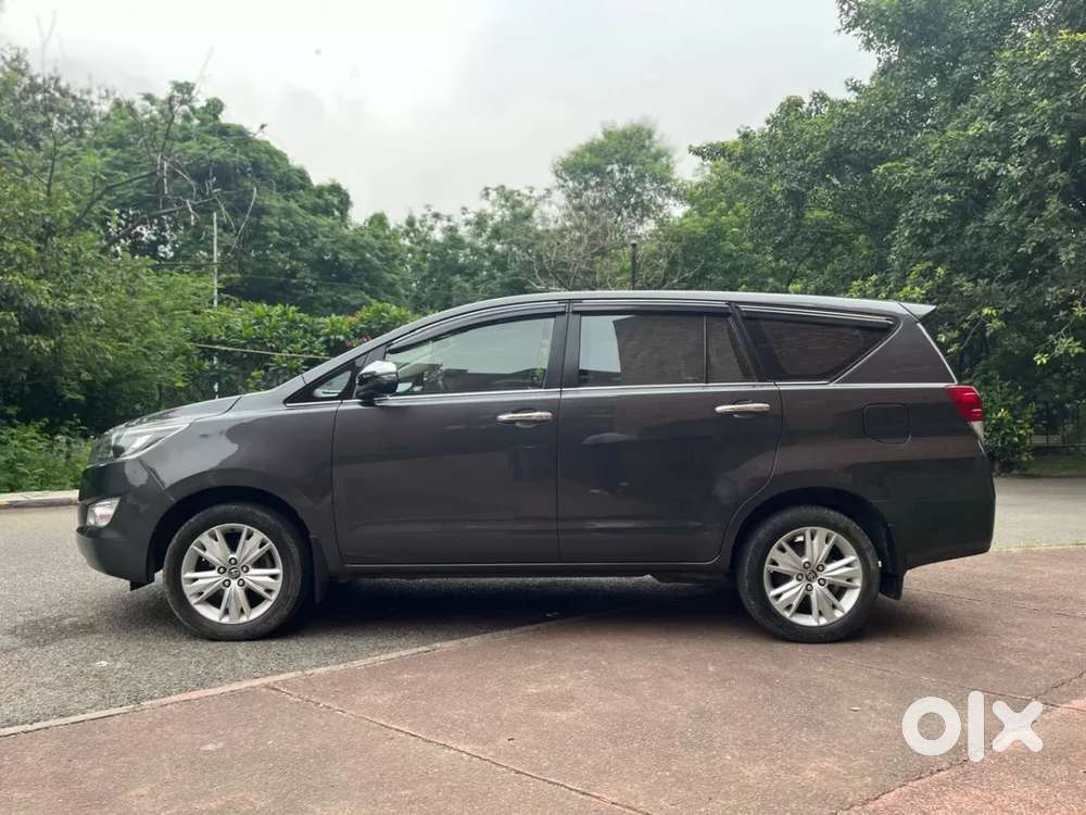 Toyota Innova Crysta [2020-ongoing] 2.7 Zx At 7 Str, 2018, Petrol