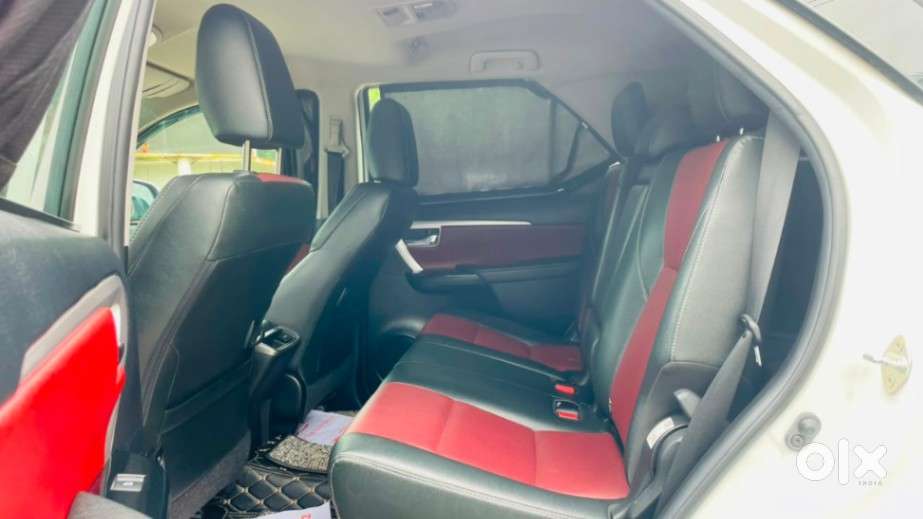 Toyota Fortuner Leader Edition (at), 2025, Diesel