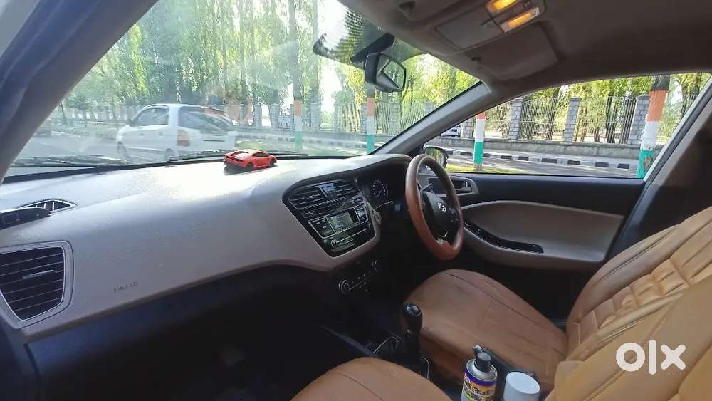 Hyundai I20 Sports Ports 2017 Petrol 72000 Km Driven