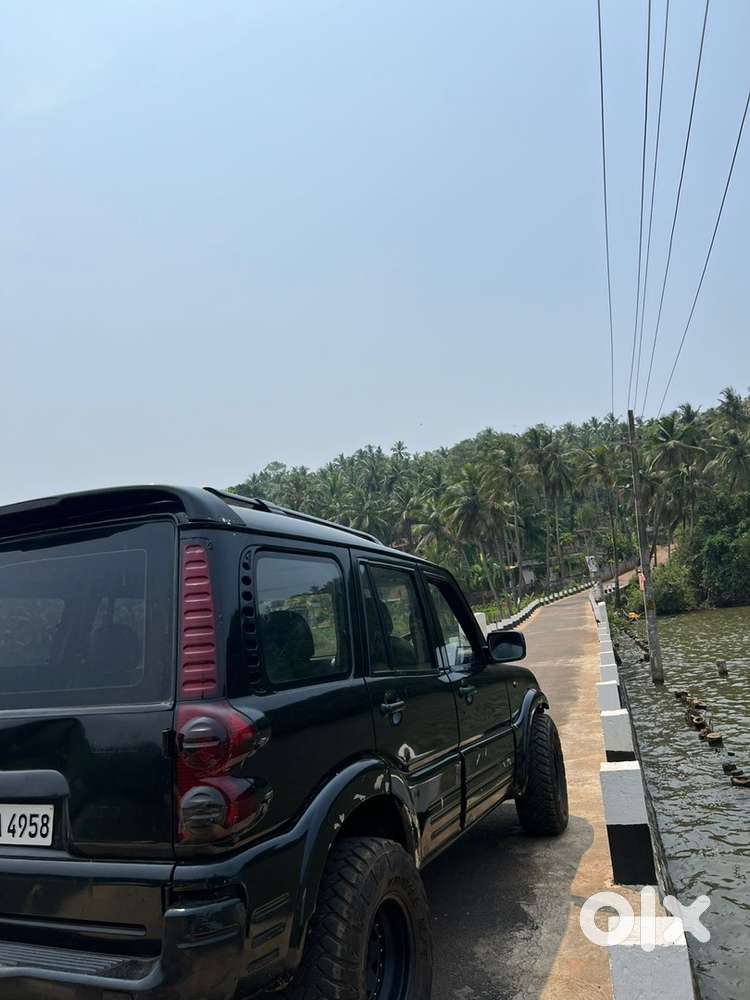 Mahindra Scorpio Classic 2007