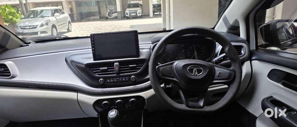 Tata Altroz 1.2 Xza Plus, 2021, Petrol