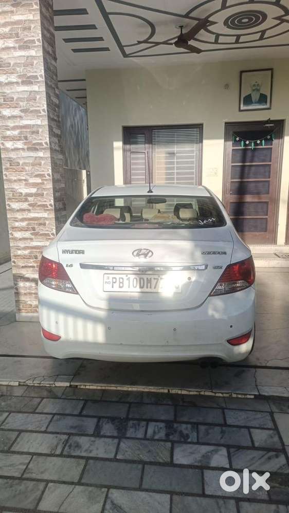 All Ok  Good Condition Ac Ok 2 Keys