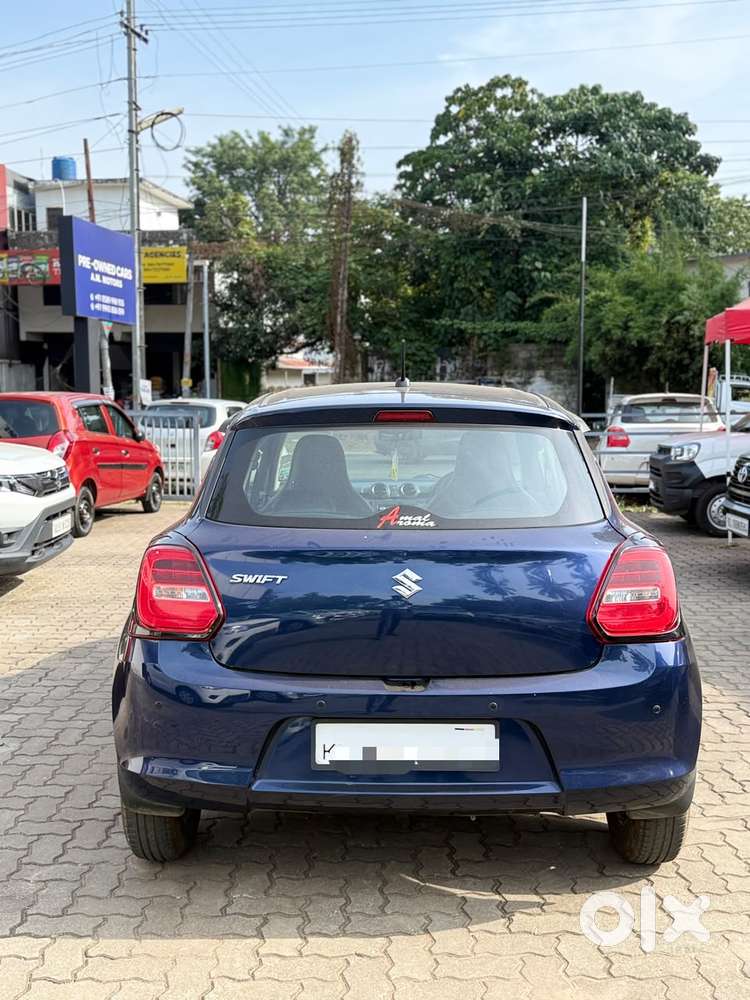 Maruti Suzuki Swift Lxi Option, 2021, Petrol