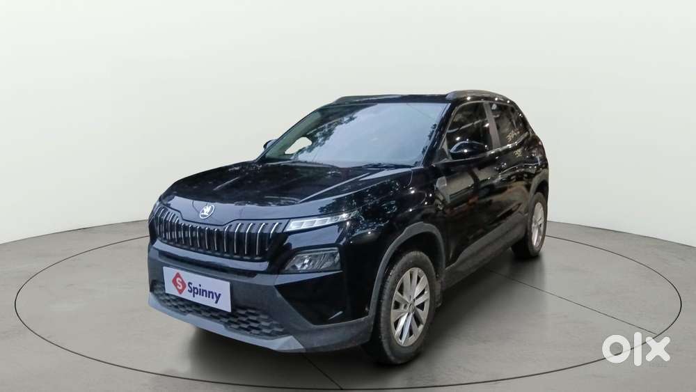 Skoda Kylaq Signature, 2025, Petrol