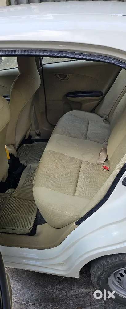 Honda Amaze Petrol (manual) – Excellent Condition  Fully Maintained