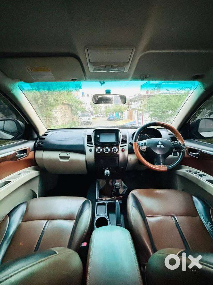 Mitsubishi Pajero Sport 2.5 Manual, 2012, Diesel