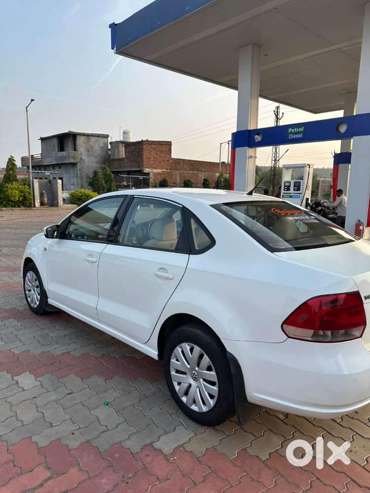 Volkswagen Vento Diesel 1.6 Tdi Manual 2013