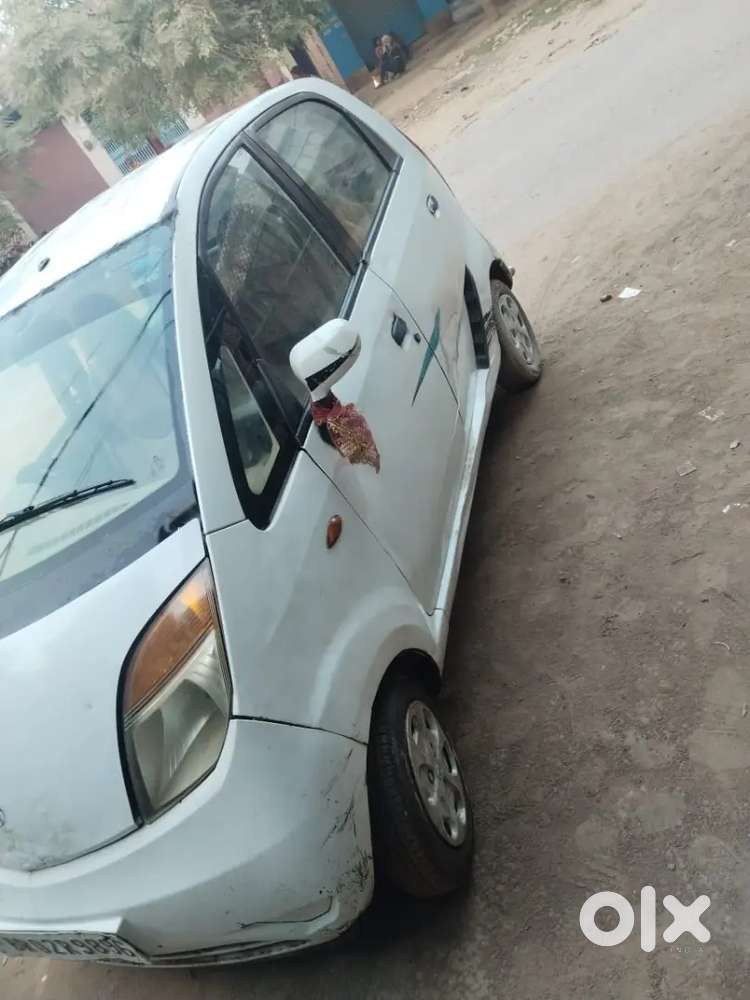 Tata Nano 2012
