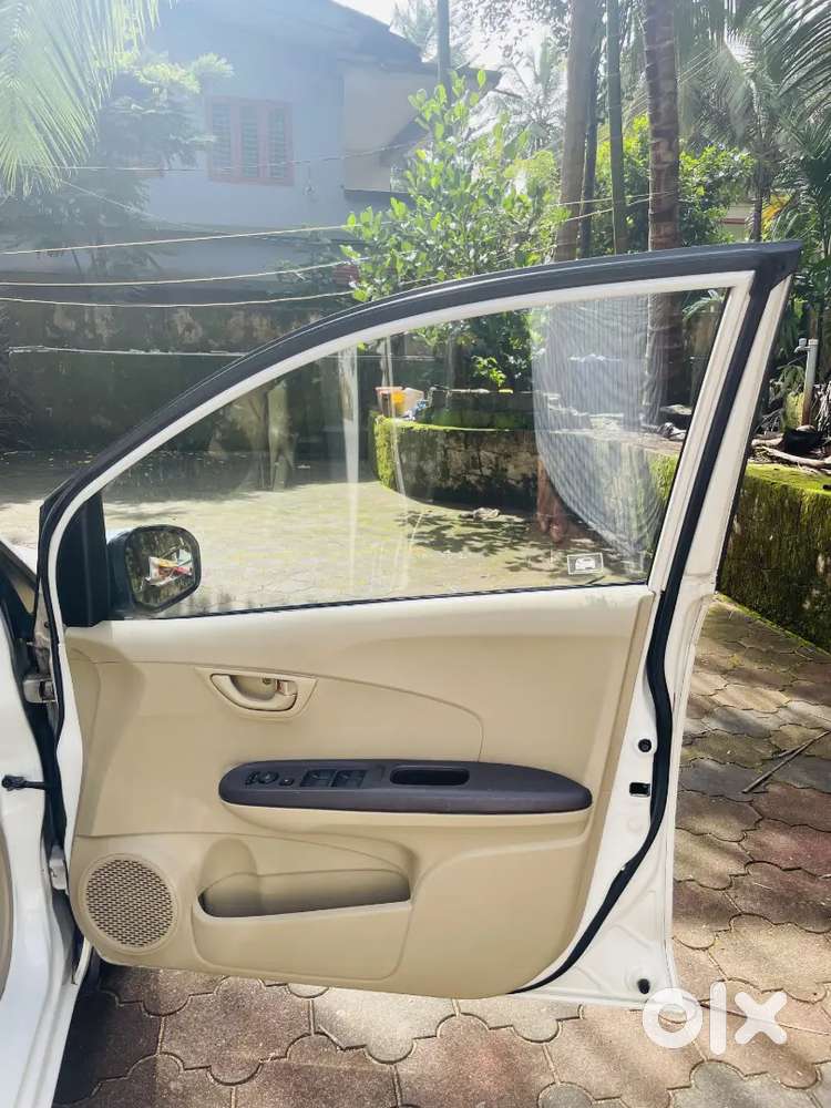 Honda Amaze 2014 Diesel Well Maintained