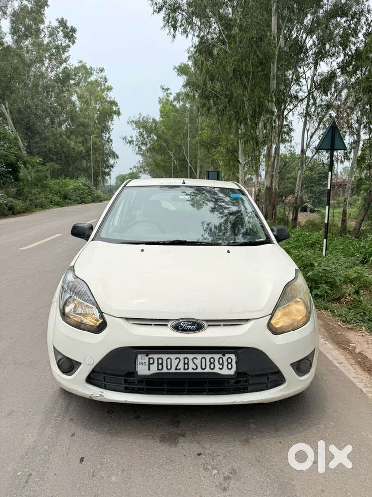 Ford Figo 2011 Petrol