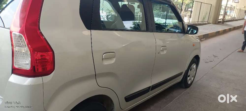 Maruti Suzuki Vxi (o)ags 1.2l All Showroom Maintain