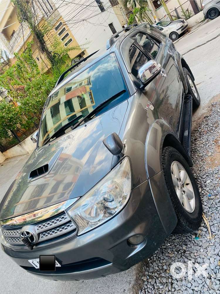 Toyota Fortuner Diesel Manual 2009