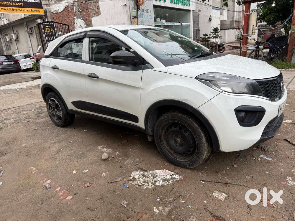 Tata Nexon 1.2 Revotron Xm, 2018, Petrol