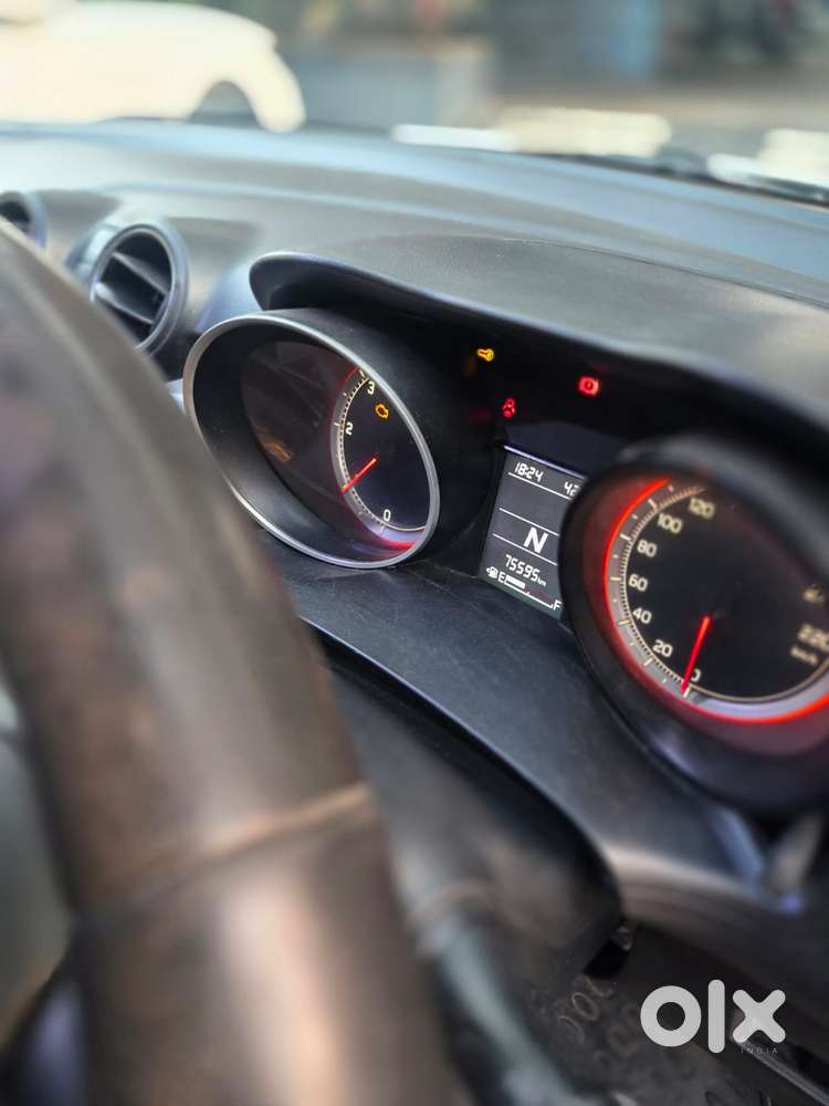 Maruti Suzuki Swift Amt Zdi, 2018, Diesel