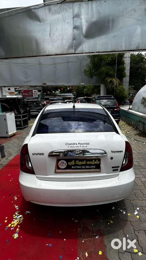 Hyundai Verna Crdi Vgt 1.5, 2009, Petrol