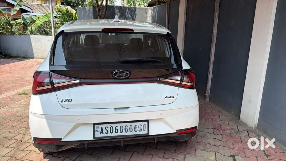 Hyundai I20 2022 Petrol 30000 Km Driven