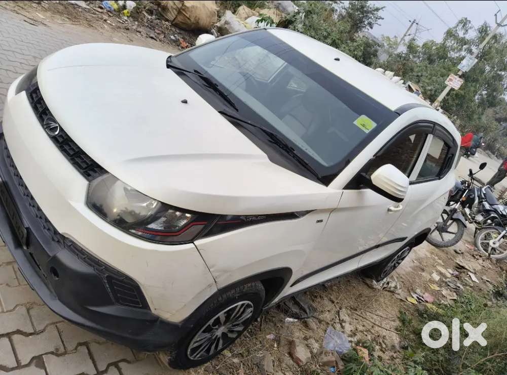 Mahindra Kuv100 Nxt 2016 Diesel 6 Seater
