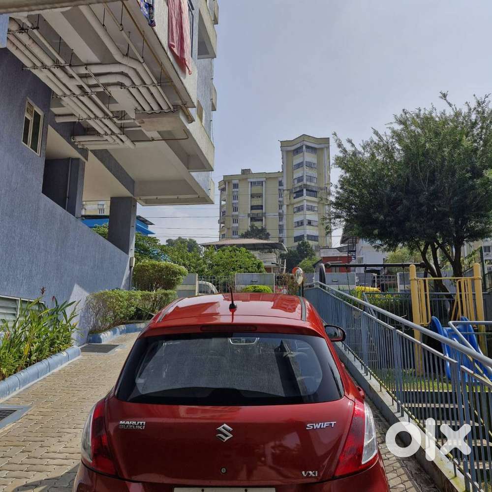 Maruti Suzuki Swift Vxi 2014  82000  Kochi