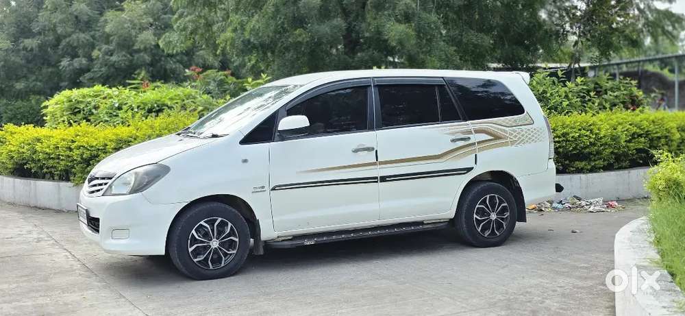 Toyota Innova Diesel 2012