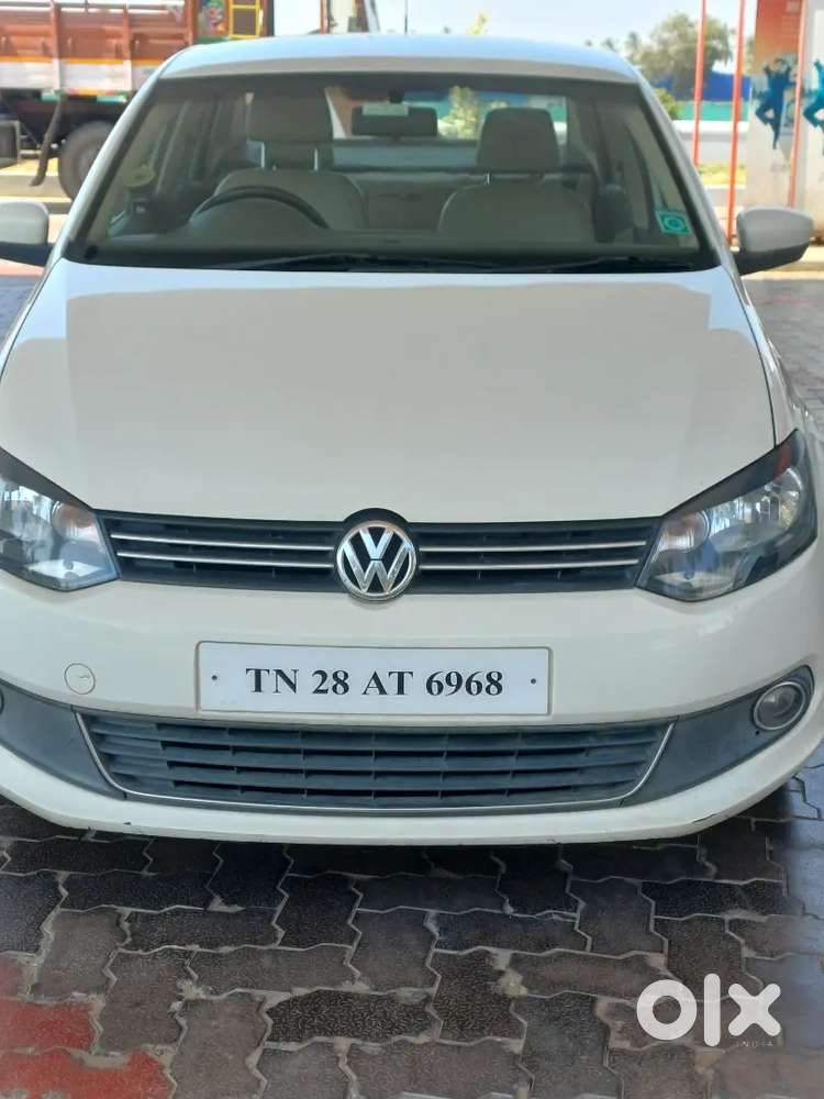 Volkswagen Vento Diesel 1.6 Highline 2012 Model