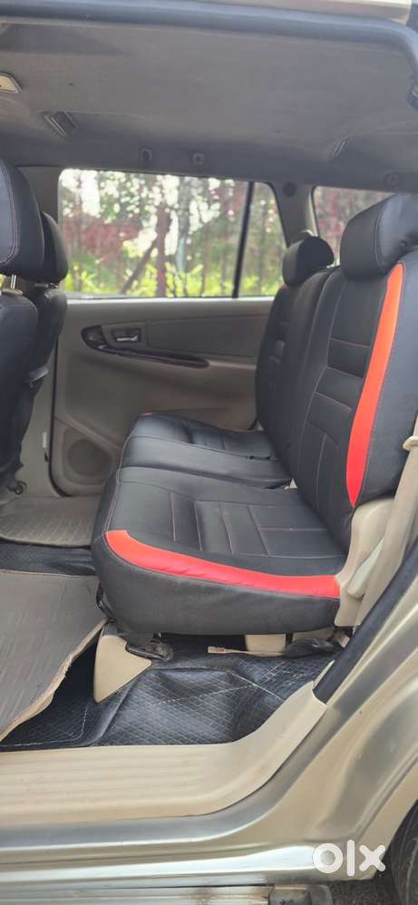 Toyota Innova 2.5 Ev Ps 8 Str Bs-iii, 2006, Diesel