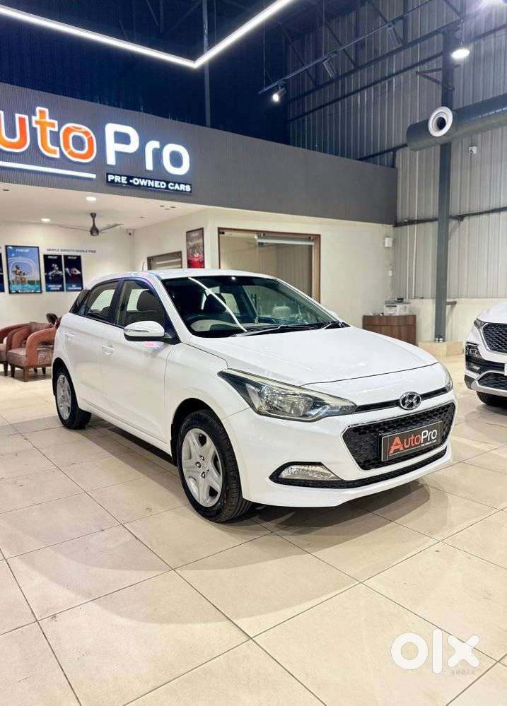 Hyundai I20 Petrol Asta, 2017, Petrol