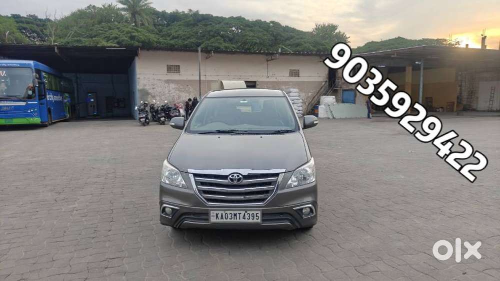 Toyota Innova 2.5 Vx 8 Str Bs-iii, 2014, Diesel