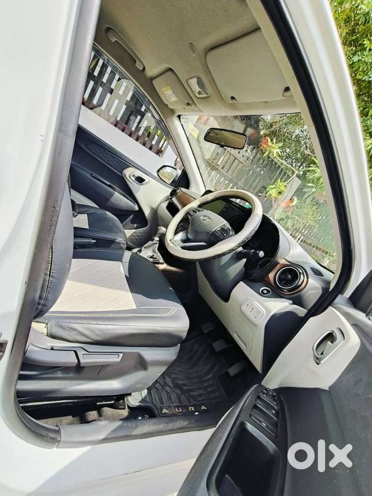 Hyundai Aura Sx 1.2 Cng, 2024, Cng & Hybrids