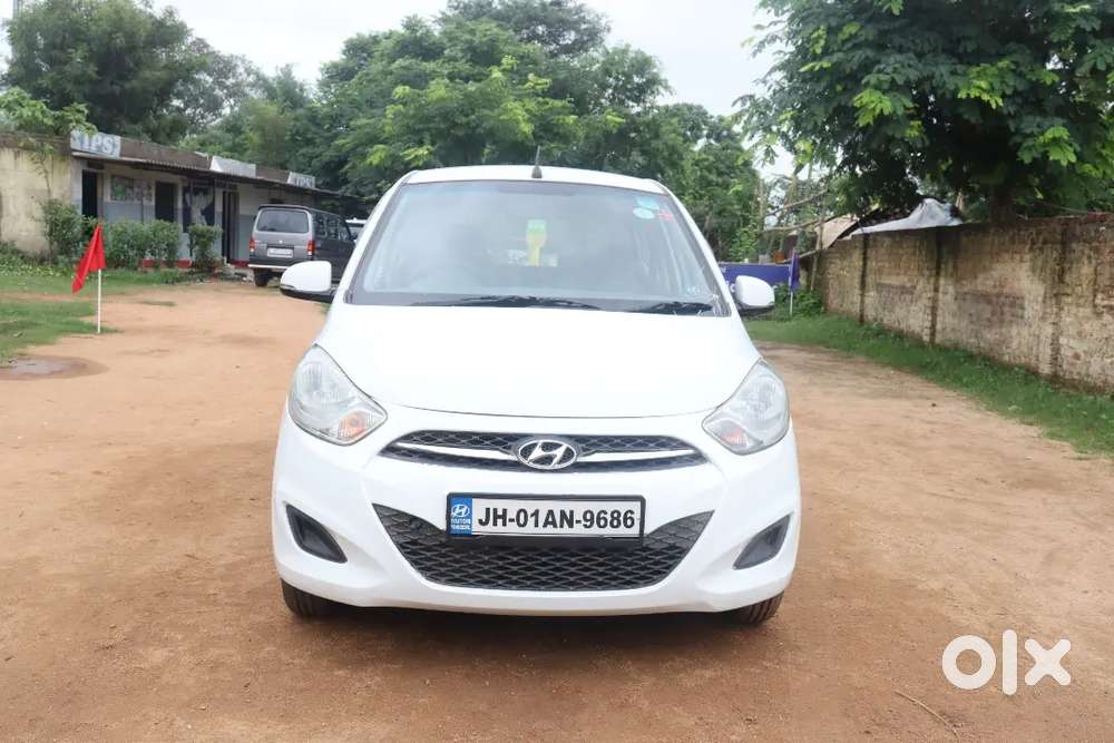 Hyundai I10 Sportz 2011 (paper Valid Till 2031)