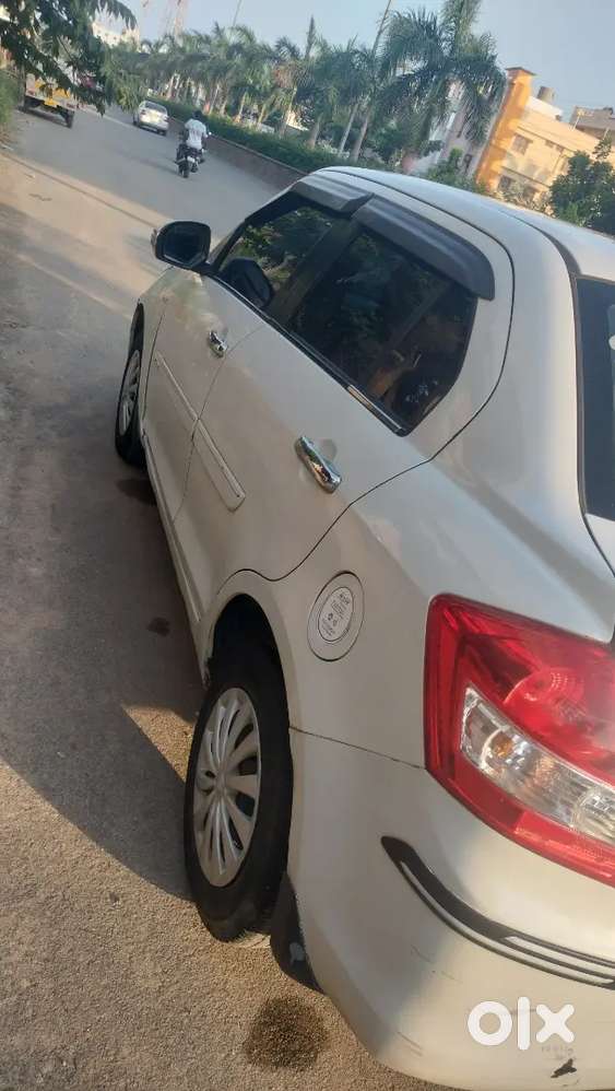 Maruti Suzuki Dzire 2017