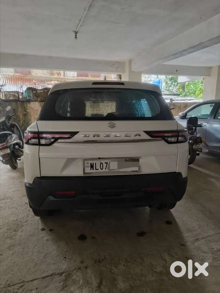 Maruti Suzuki Brezza 2024 Vxi (negotiable)
