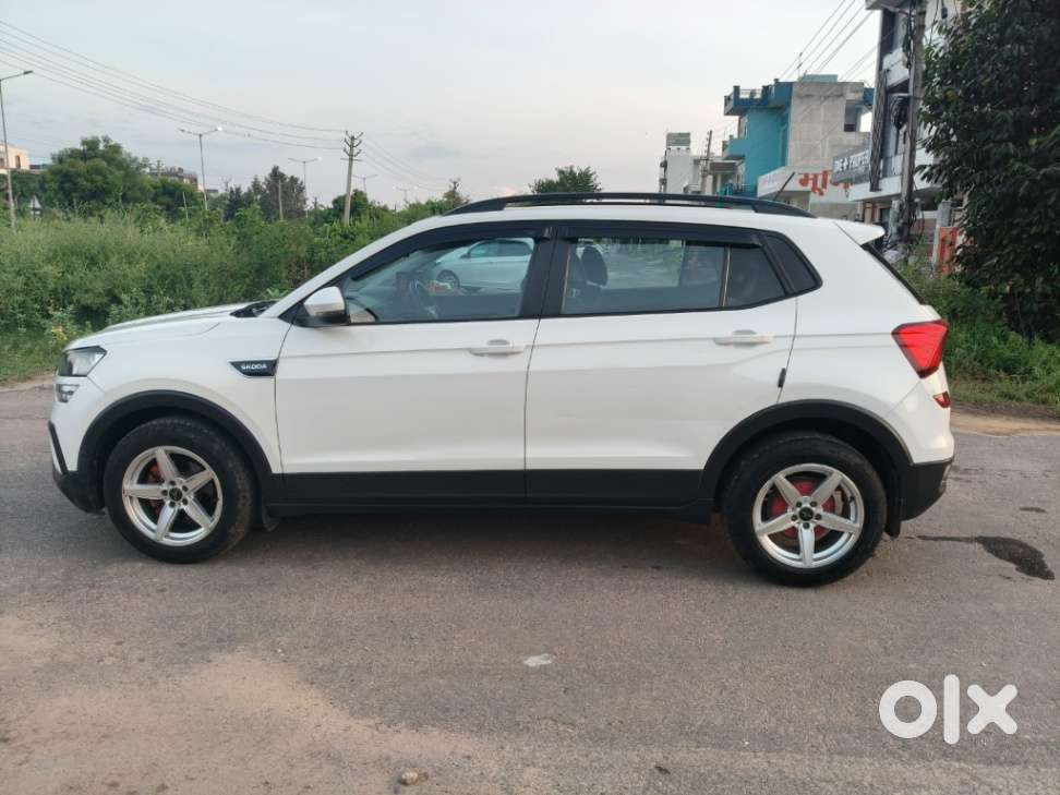 Skoda Kushaq 1.0 Tsi Active, 2021, Petrol