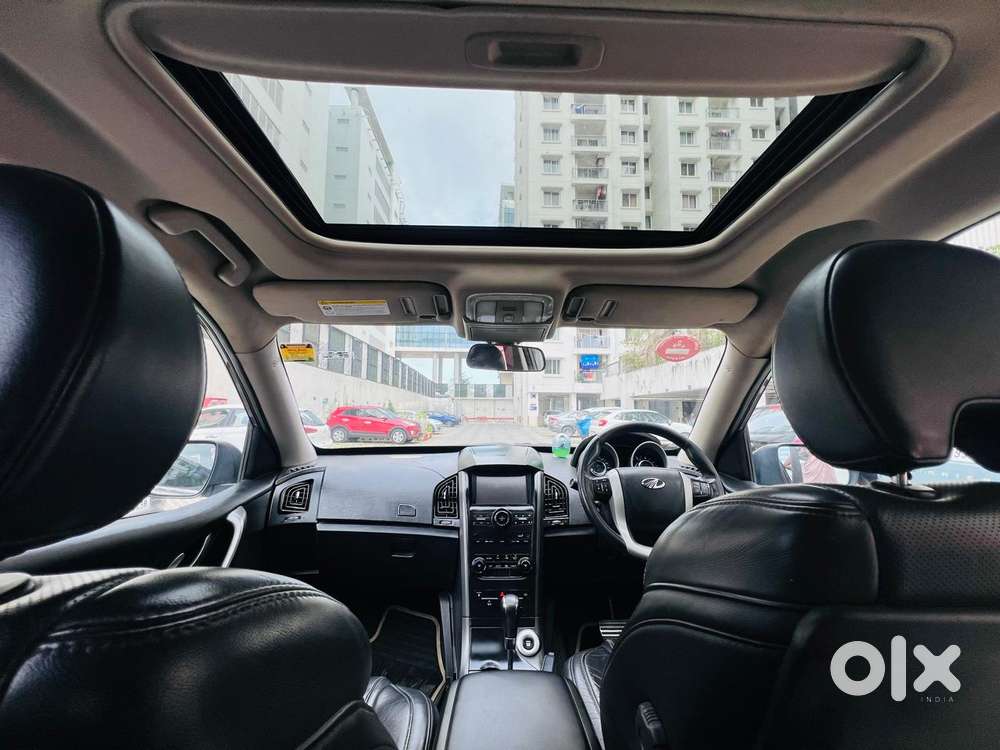 Mahindra Xuv500 2.2 W10, 2017, Petrol
