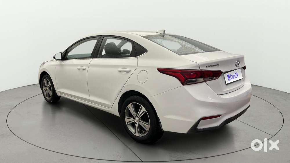 Hyundai Verna 1.6 Vtvt Sx, 2017, Petrol