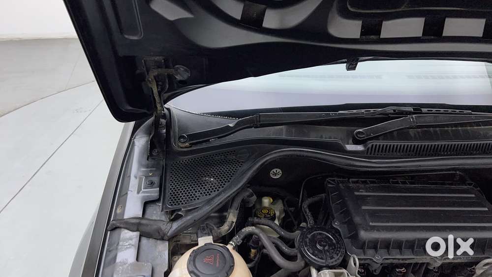 Skoda Rapid 1.6 Mpi At Style, 2018, Petrol