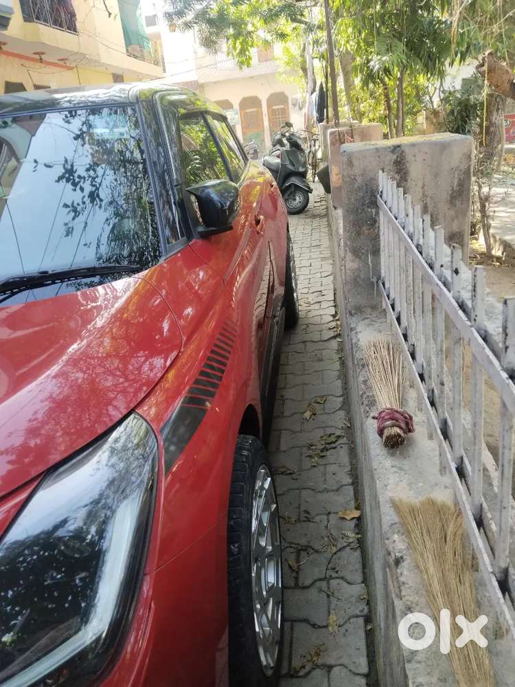 Family Car Good Condition Best Tube And Alloy Wheel