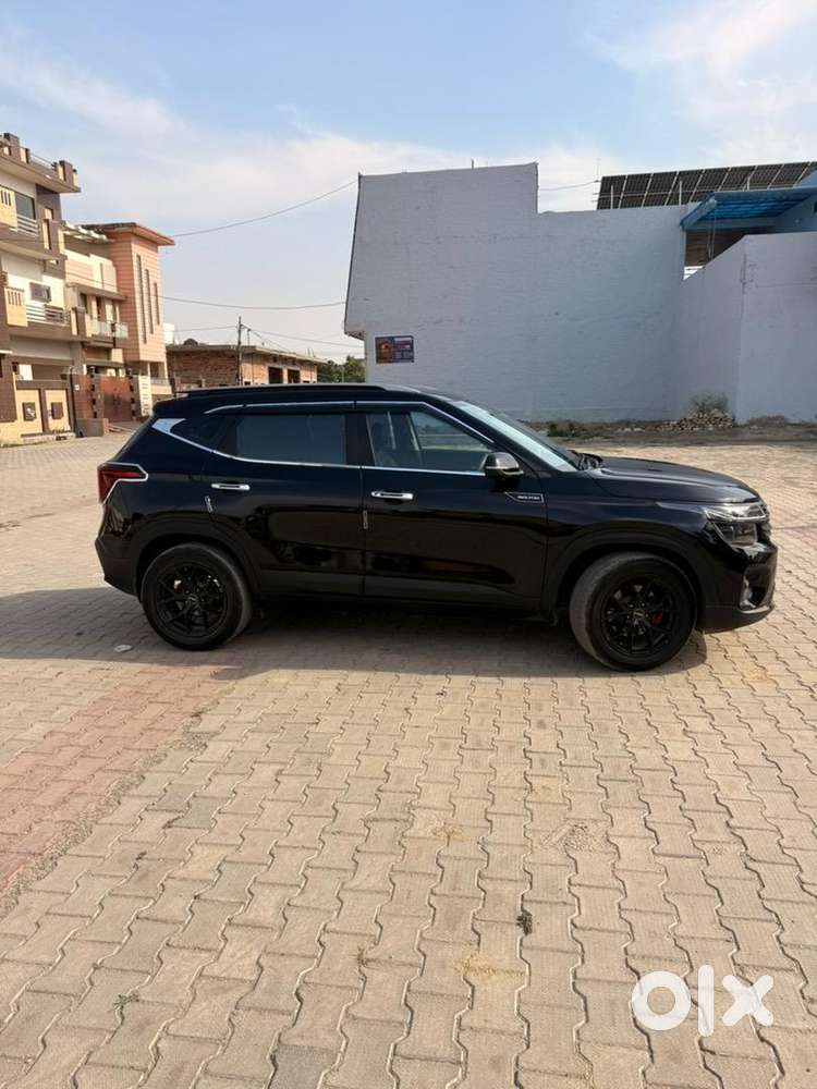 Kia Seltos 2025 Petrol Panaroic Sunroof