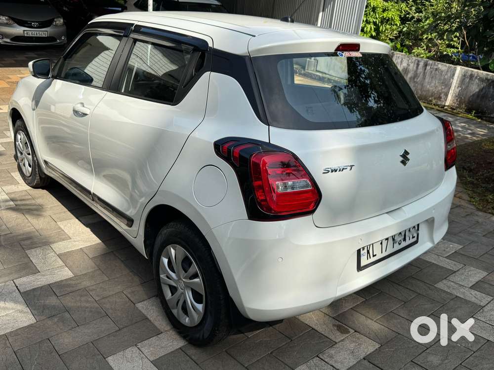Maruti Suzuki Swift 1.2 Vxi (o), 2024, Petrol