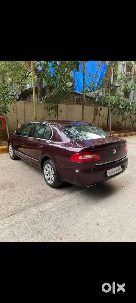 Skoda Superb Automatic 2012 Petrol 82000 Km Driven