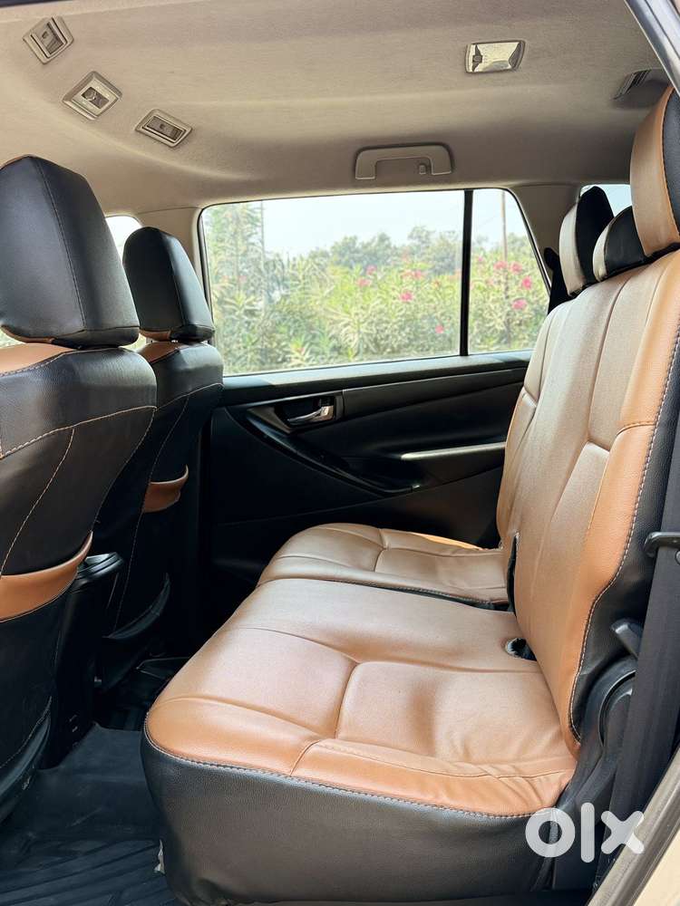 Toyota Innova Crysta 2.8 Gx At, 2016, Diesel